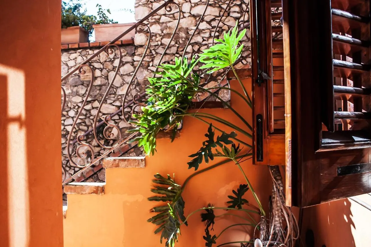 Casa Carla Apartment Taormina 0*,